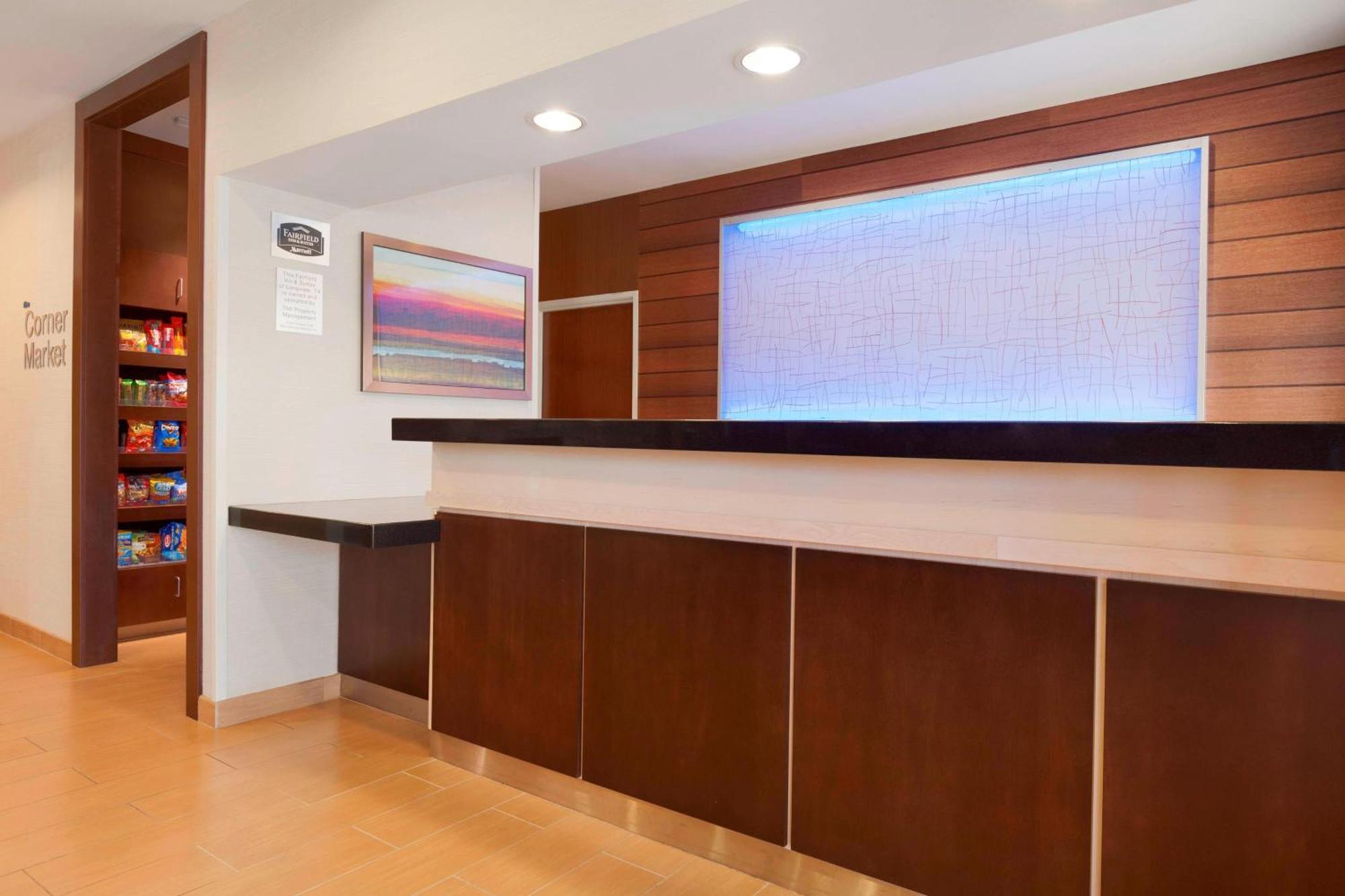 Hotel Fairfield & 3*
