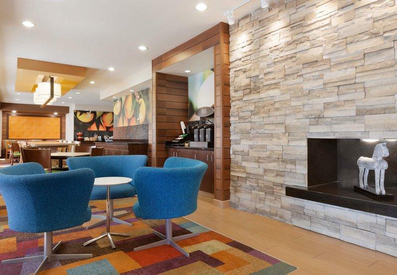Fairfield & Hotel Longview