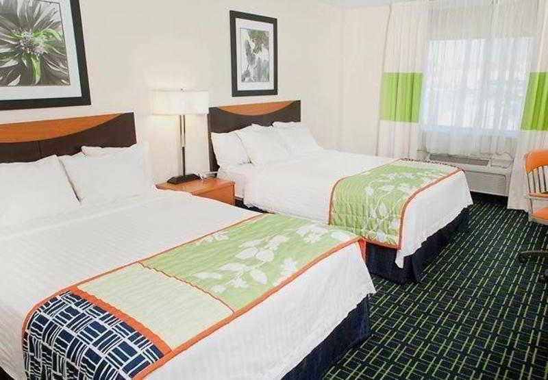 Fairfield & Hotel 3*