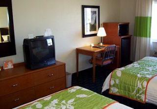 Hotel Fairfield & Longview