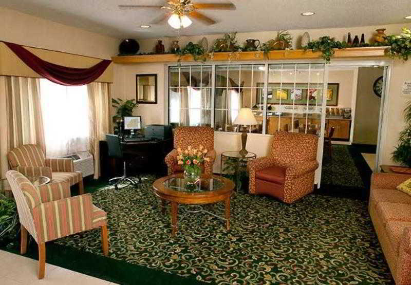 Hotel Fairfield & 3*